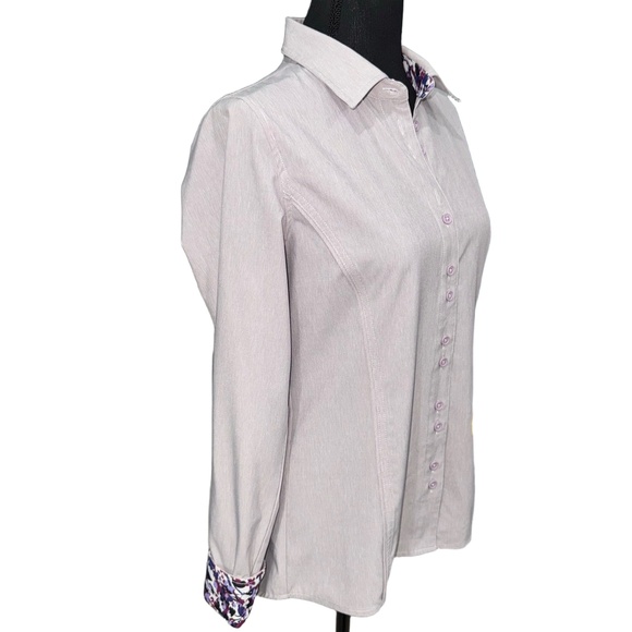 Kerrit’s Equitate Button Up Shirt in Bony Pony-Size Small - Picture 4 of 10